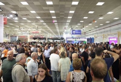Τελευταία ευκαιρία για συμμετοχή στη μεγάλη γιορτή της 90ής ΔΕΘ. Αμείωτο συνεχίζεται το ενδιαφέρον του κόσμου.
