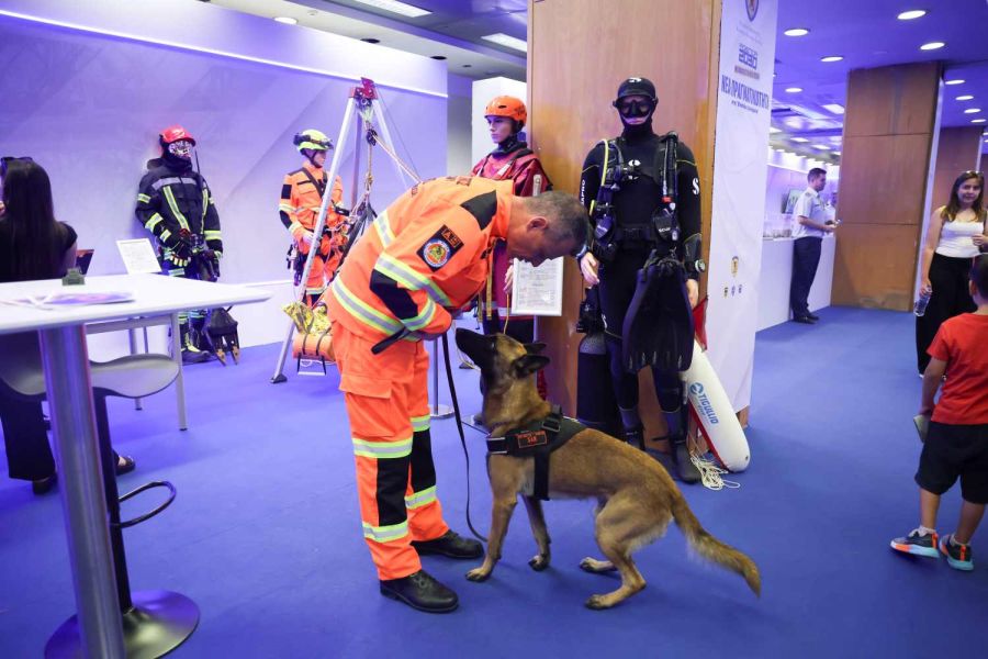 Τελευταία ευκαιρία για συμμετοχή στη μεγάλη γιορτή της 90ής ΔΕΘ. Αμείωτο συνεχίζεται το ενδιαφέρον του κόσμου.