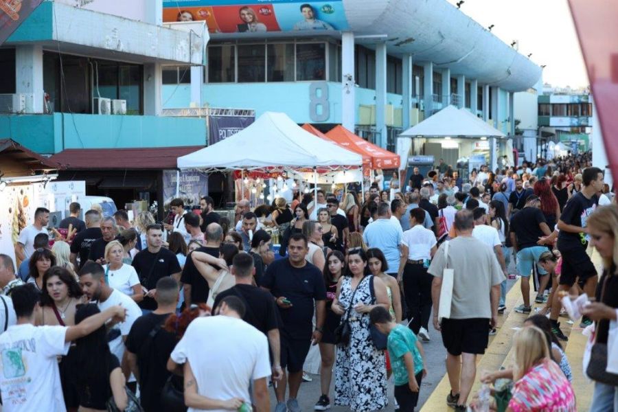 228.974 επισκέπτες ανέβασαν στα… ύψη την 89η ΔΕΘ