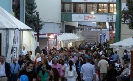 212,363 visitors at in the 86th TIF  Visitor numbers returned to pre-pandemic levels and exploded in comparison to 2021