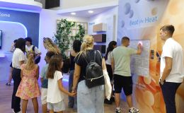 Τελευταία ευκαιρία για συμμετοχή στη μεγάλη γιορτή της 90ής ΔΕΘ. Αμείωτο συνεχίζεται το ενδιαφέρον του κόσμου.